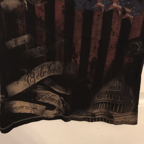 Women’s tee - Picture 6 of 7